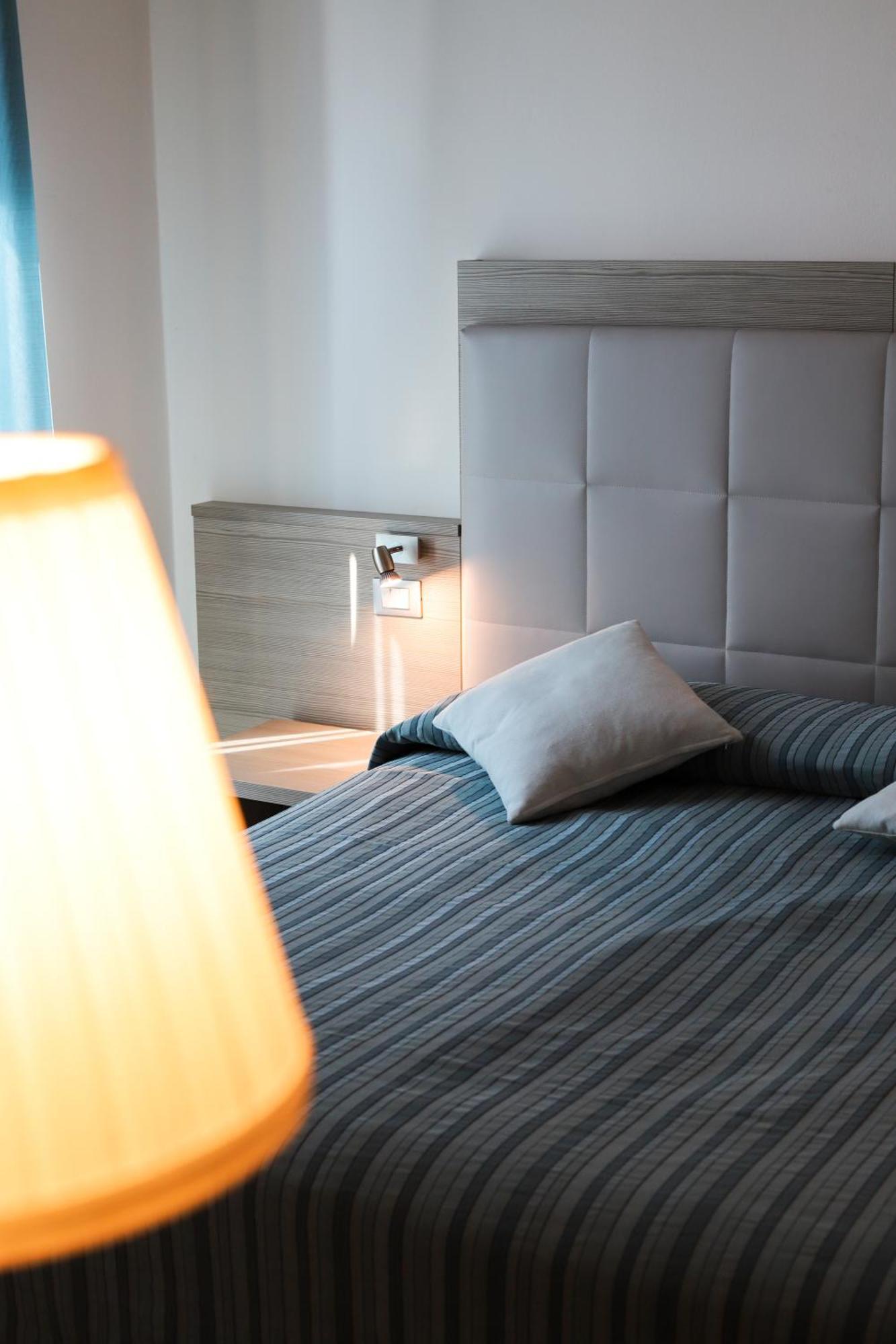 San Rocco Relais Aparthotel Soiano Del Lago Bagian luar foto